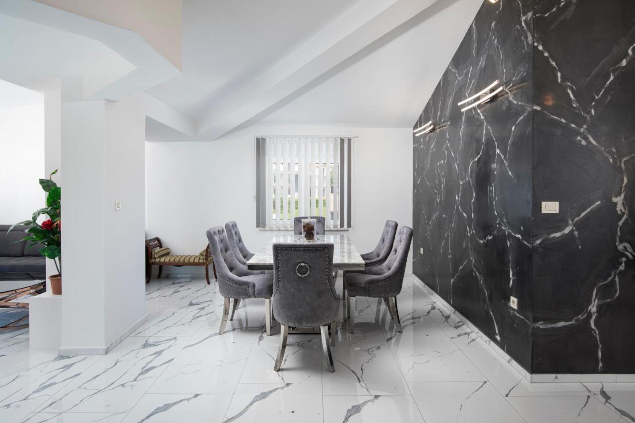 Pjescana Uvala Sea View Apartment Zewnętrze zdjęcie